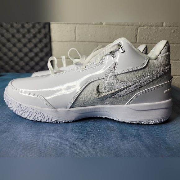 Nike Other - Nike Men's Zoom Lebron NXXT Gen  AMPD "White Out" Shoes Sz 11 New